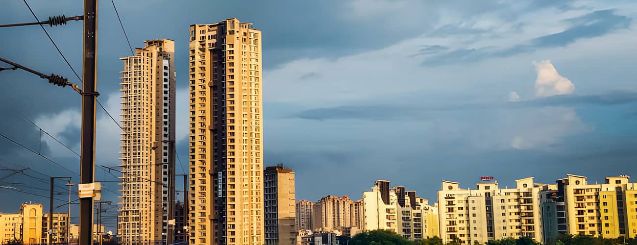 is-2024-a-good-time-to-buy-a-flat-in-noida